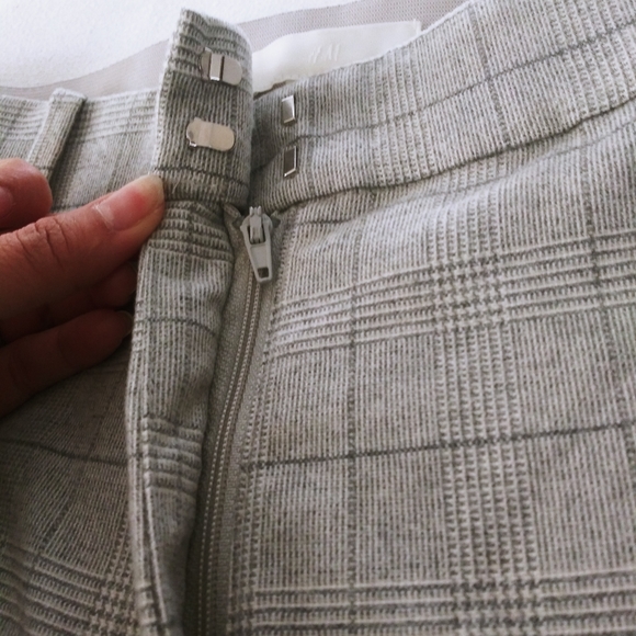 H&M - Picture 2 of 5